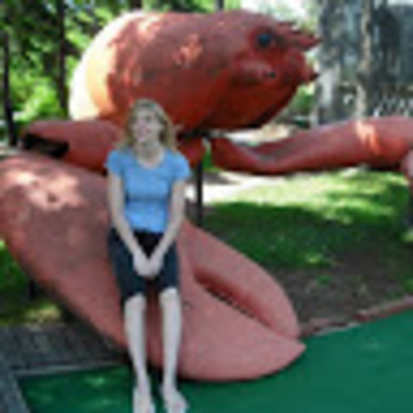 Meet your Posher, Stephanie - Picture 1 of 1